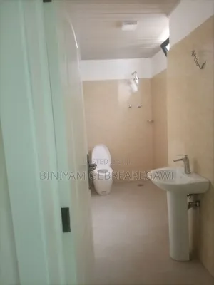 2bdrm Apartment in Apartment, Yeka for rent