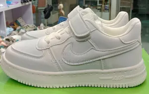 Unisex Casual Sneakers
Color: White
Size: 27-36