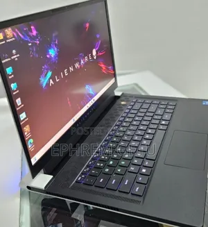 New Laptop Alienware M17x R2 32GB Intel Core I7 SSD 1T