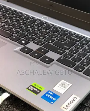 New Laptop Lenovo LOQ 15ARP9 16GB Intel Core I5 SSD 512GB