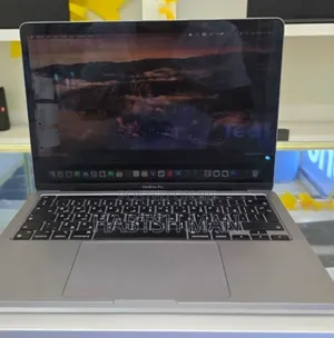 New Laptop Apple MacBook Pro M1 8GB Apple M1 SSD 256GB