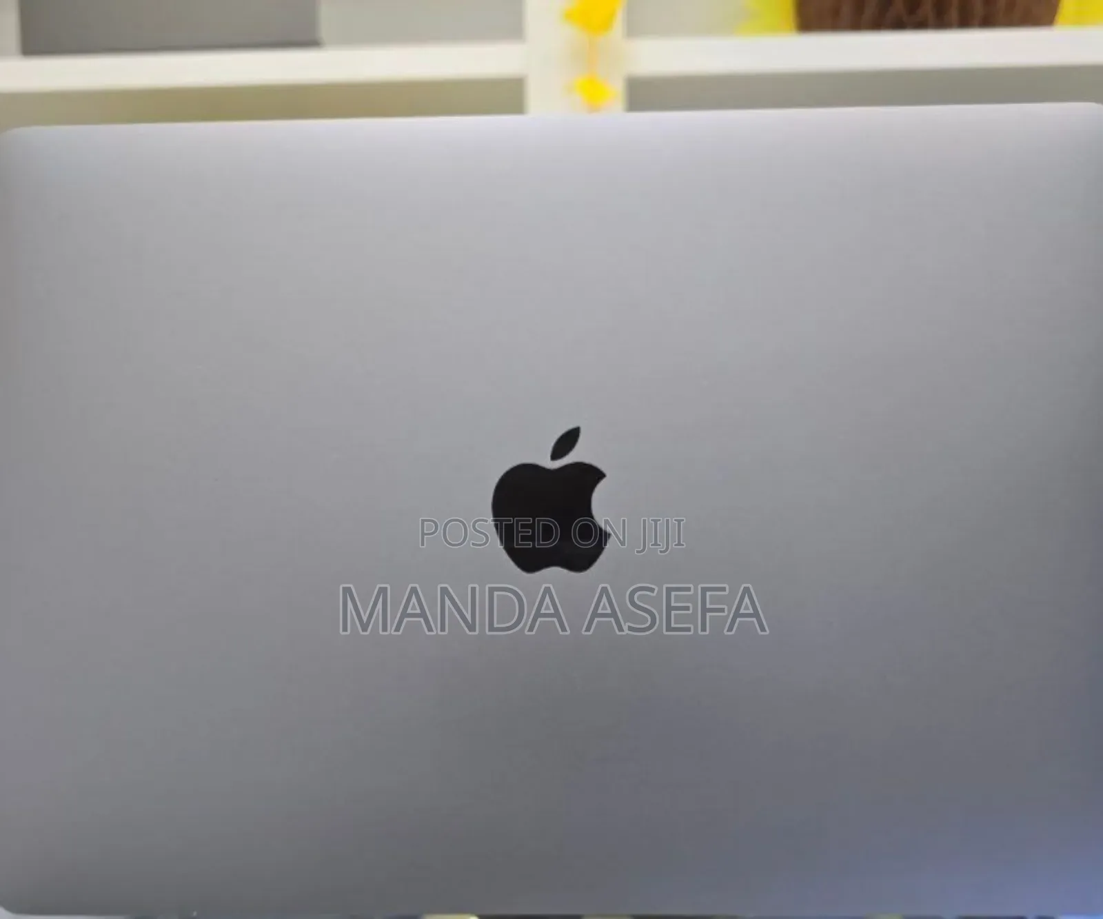 New Laptop Apple MacBook Pro M1 8GB Apple M1 SSD 256GB