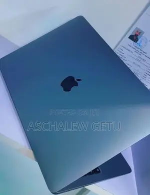 New Laptop Apple MacBook Air 8GB Apple M1 SSD 512GB