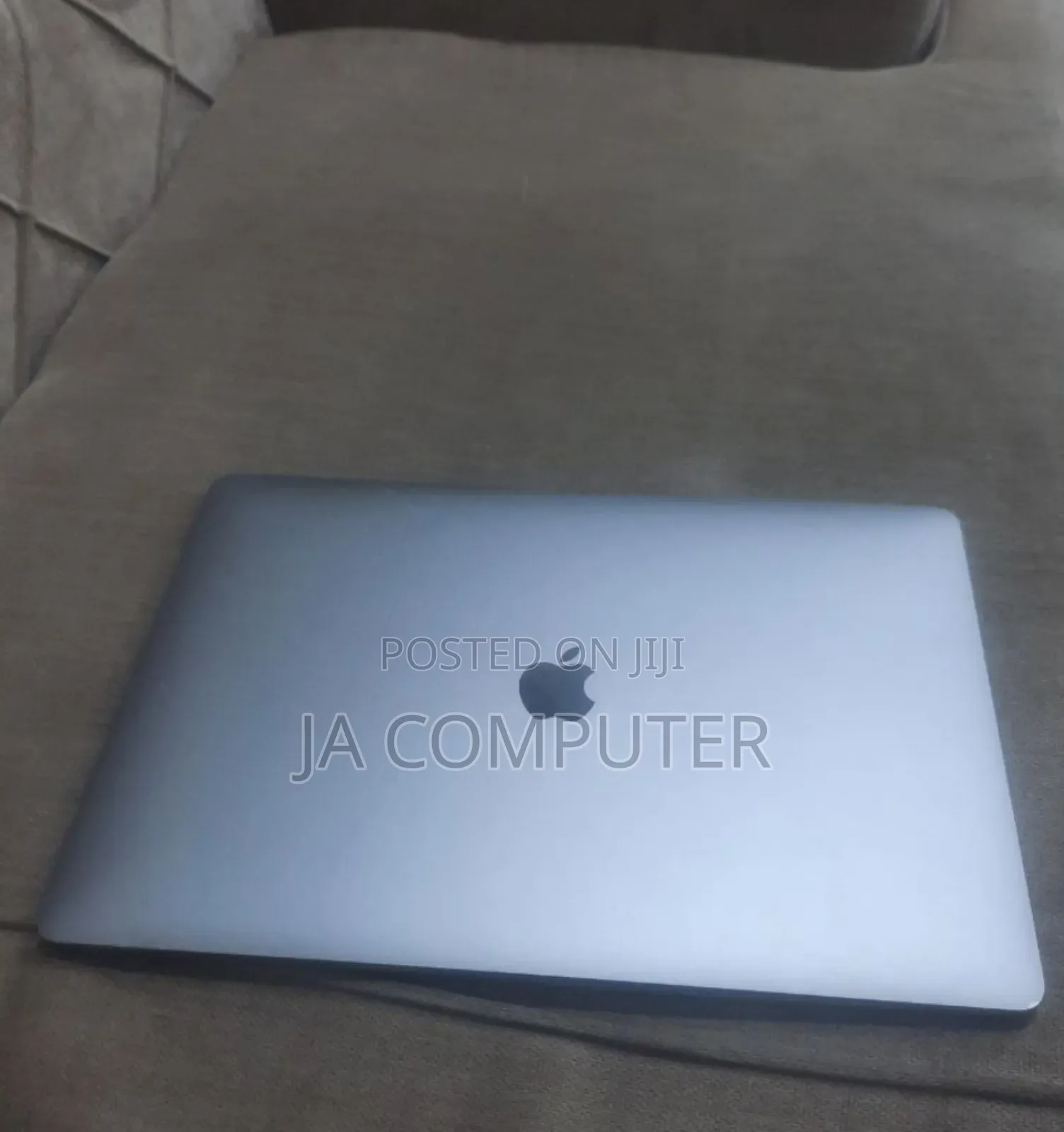 New Laptop Apple MacBook Pro 2017 16GB Intel Core I7 SSD 512GB