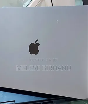 New Laptop Apple MacBook Pro 8GB Apple M2 SSD 256GB