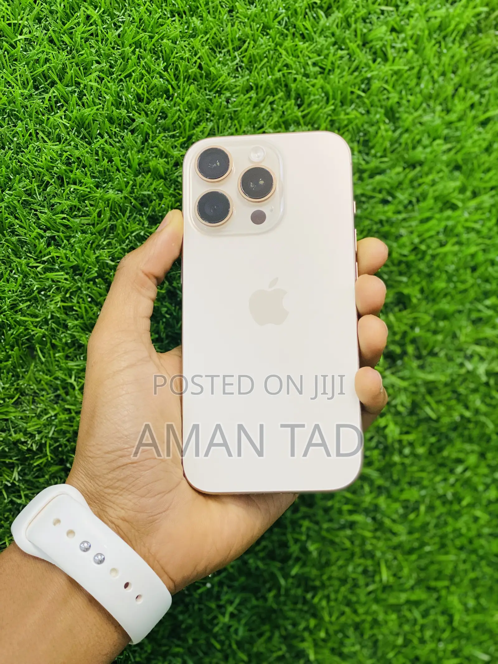 New Apple iPhone 16 Pro 256 GB Gold