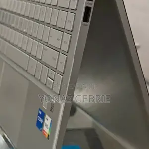 New Laptop HP Pavilion X360 16GB Intel Core I5 SSD 1T