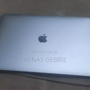 New Laptop Apple MacBook Pro 2017 16GB Intel Core I7 SSD 512GB