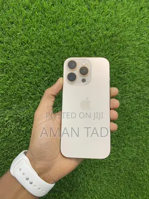 New Apple iPhone 16 Pro 256 GB Gold