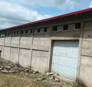 Warehouse for Let ሚከራይ መጋዘን ቃሊቲ አአ