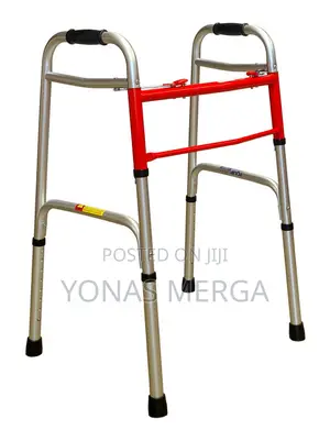 Walking / Mobility Aids嗣عlightweight Walker Weighs Just 6lbs