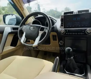 Toyota Land Cruiser 2014 Black