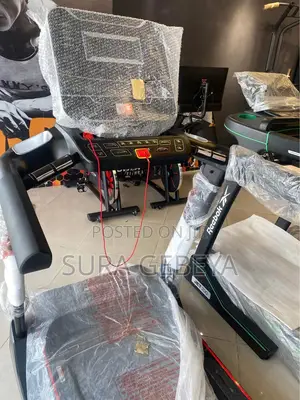 New 00 Reebok Treadmills የአካል ብቃት መሣሪያዎች