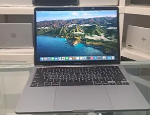 New Laptop Apple MacBook Pro 2019 8GB Intel Core I5 SSD 256GB