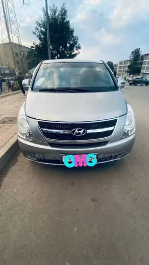 Hyundai Starex 2014 Silver