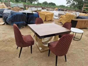 4 Family Dining Table Design