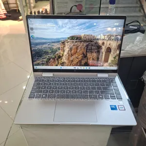 New Laptop HP Envy X360 8GB Intel Core Ultra 5 SSD 512GB
