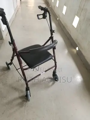 Medical Walker半年walker地方medical Walker當地walking Aid走向walker
