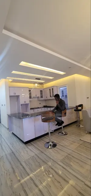 Furnished 2bdrm Apartment in Apartment, Bole for rent