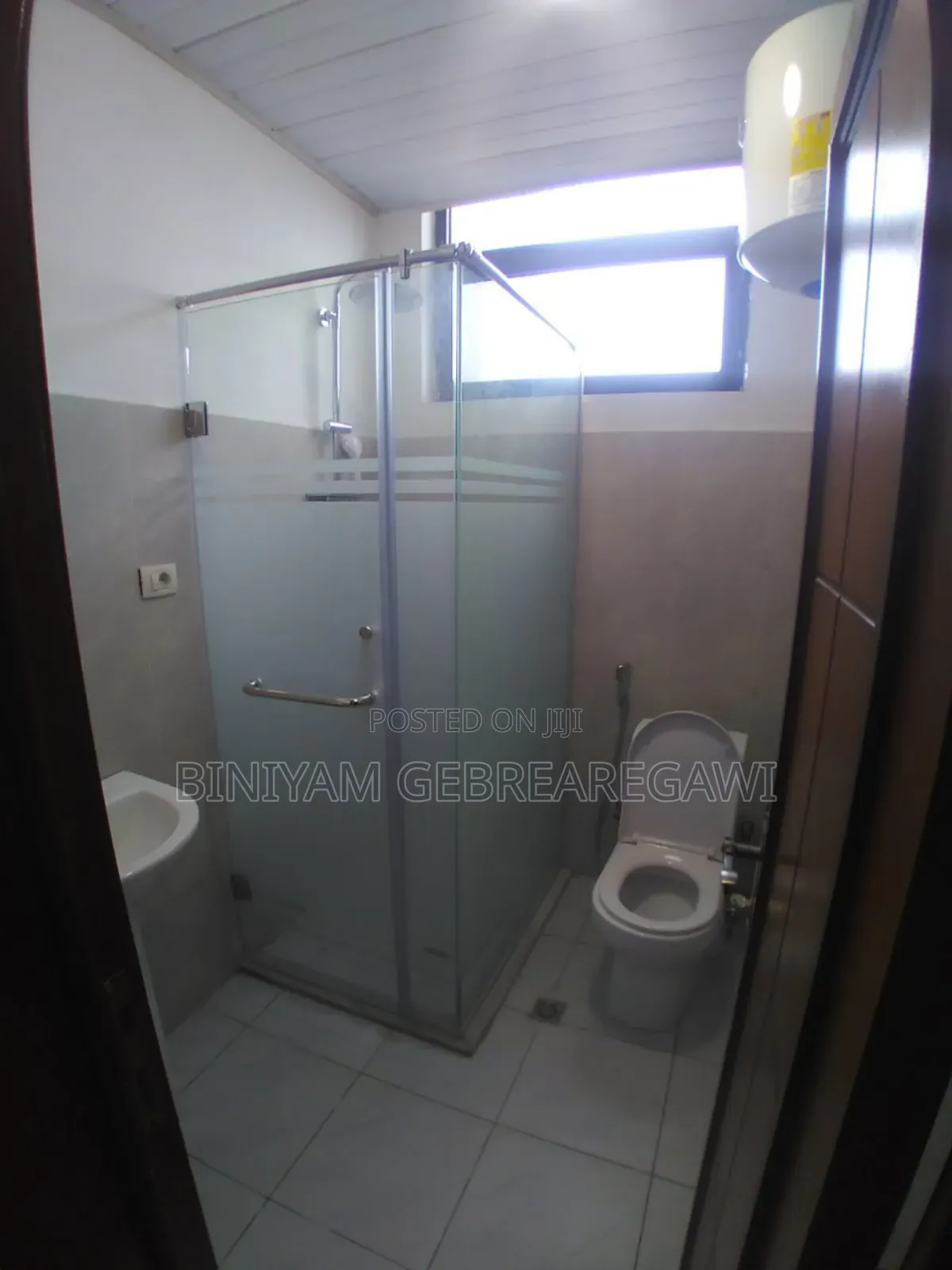 Furnished 2bdrm Apartment in Apartment, Yeka for rent