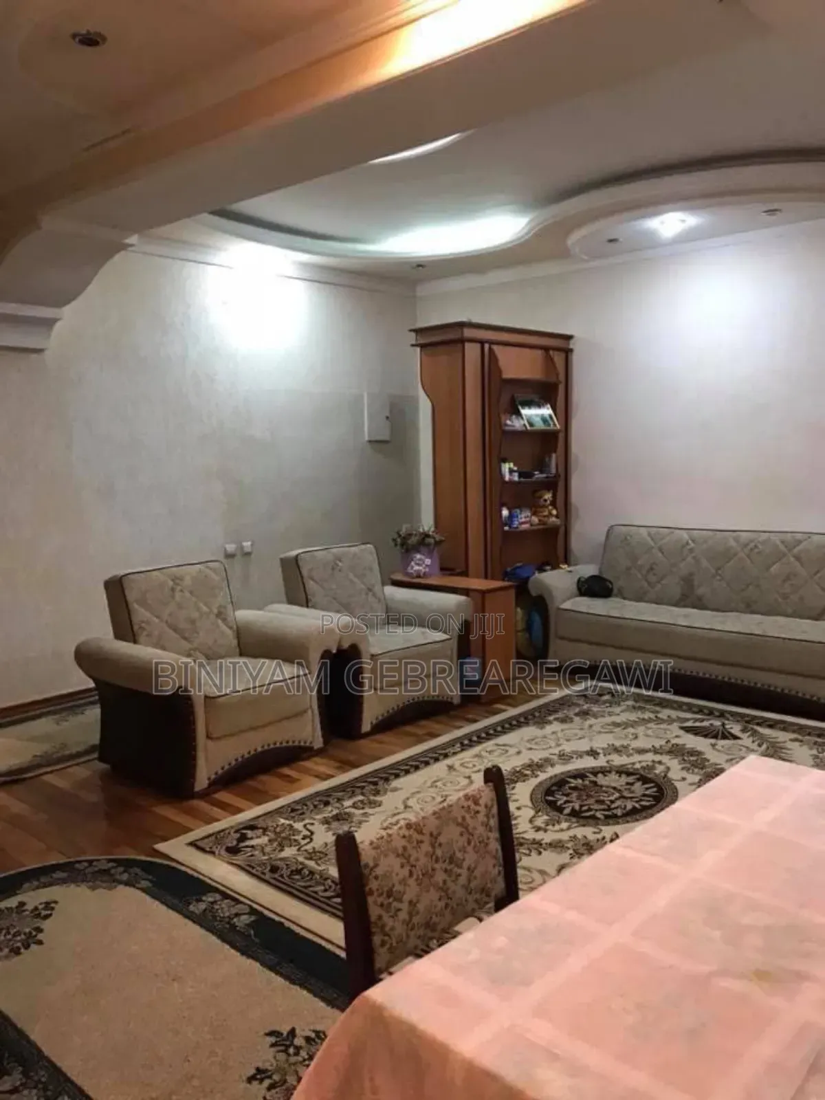 Furnished 2bdrm Apartment in Apartment, Yeka for rent