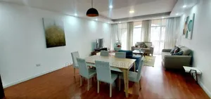 Furnished 5bdrm Apartment in Apartment, Yeka for rent