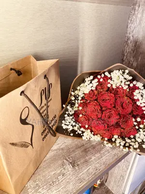 Roses Gift Package