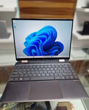 New Laptop HP Spectre 16GB Intel Core I7 SSD 512GB