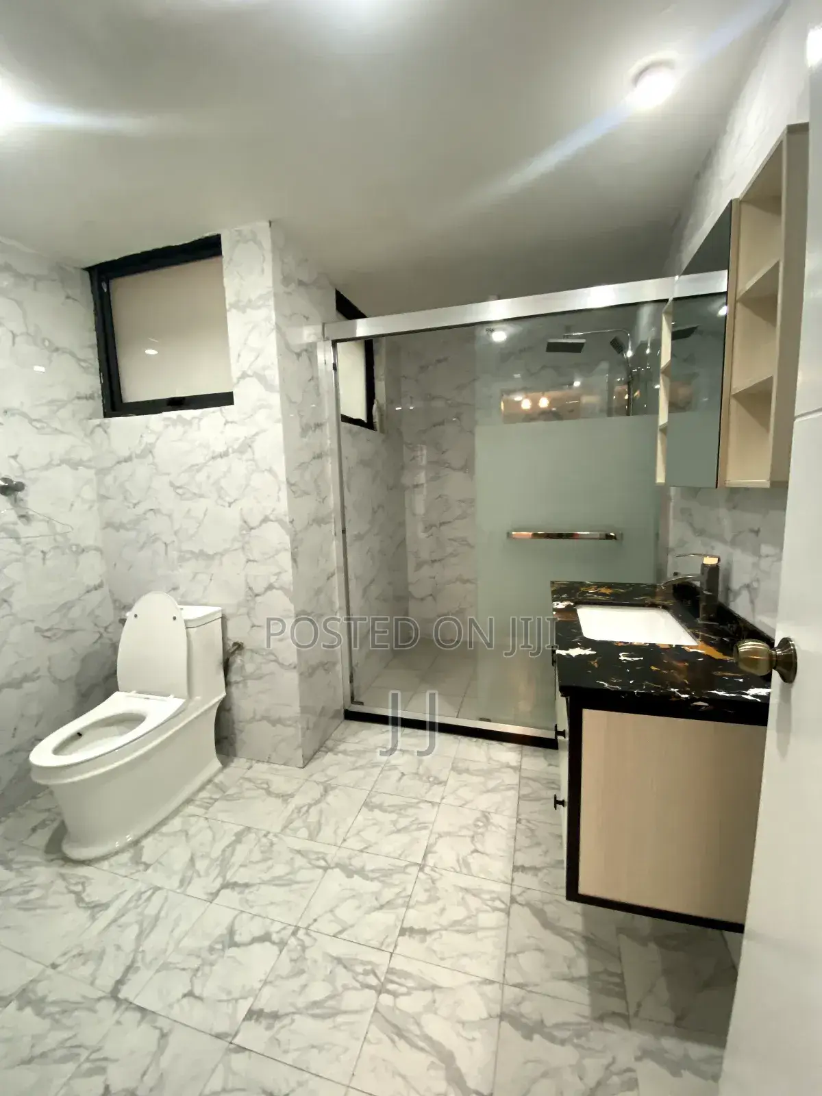 Furnished 2bdrm Apartment in Bole for rent