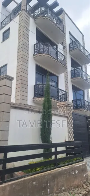 Furnished 8bdrm House in Wosene, Yeka for sale