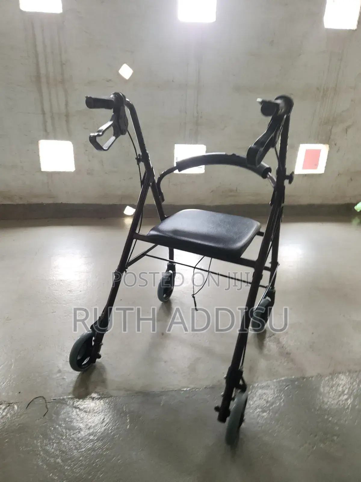 With Wheel Almunium Stainless Walker記錄walker Foldable