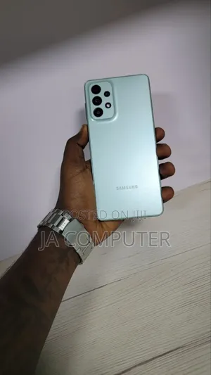 New Samsung Galaxy A73 5G 256 GB Green