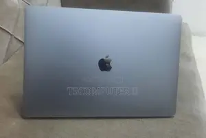 New Laptop Apple MacBook Pro 2017 16GB Intel Core I7 SSD 512GB