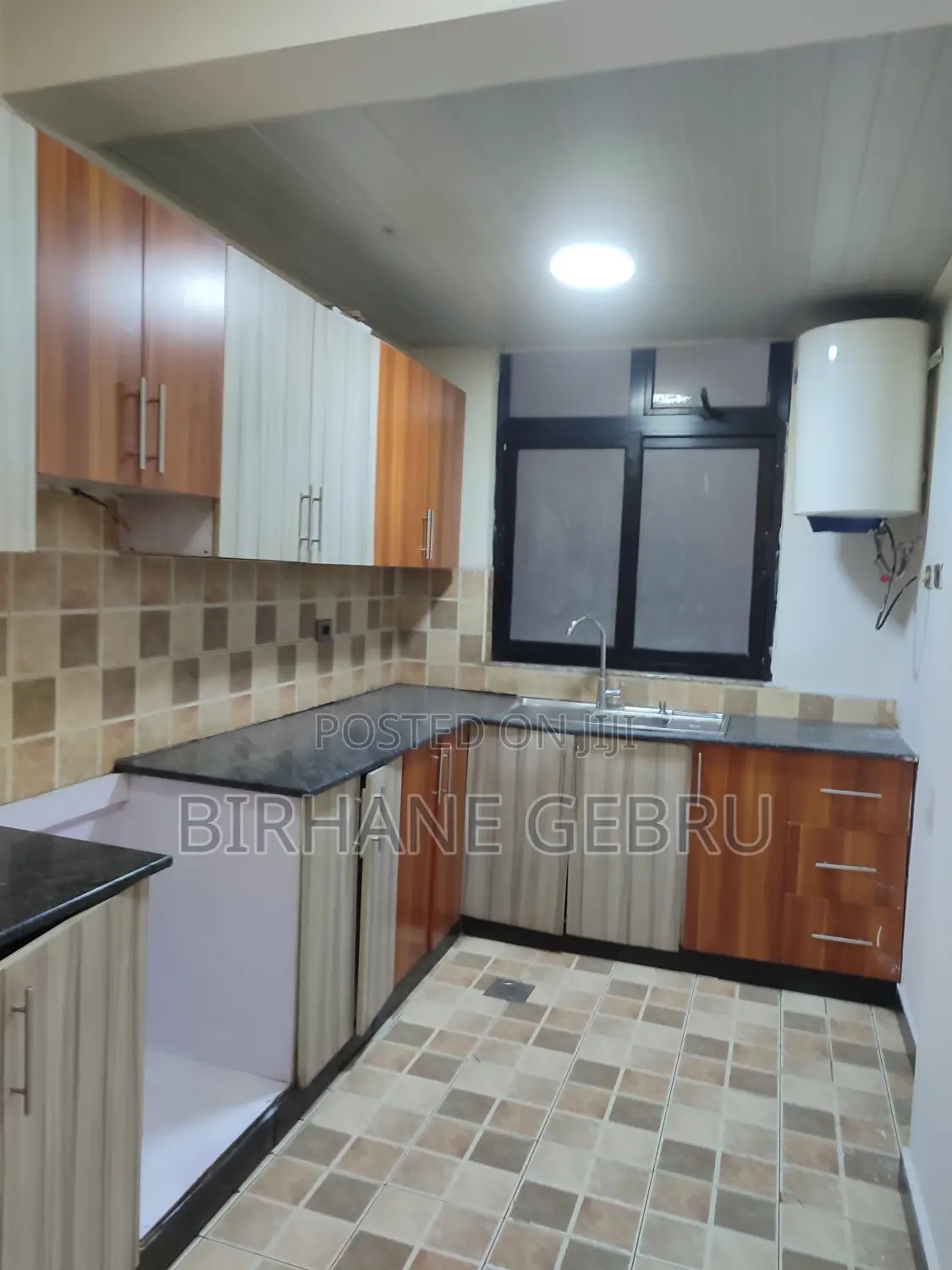3bdrm Apartment in Luxury Apartiment, Bole for rent