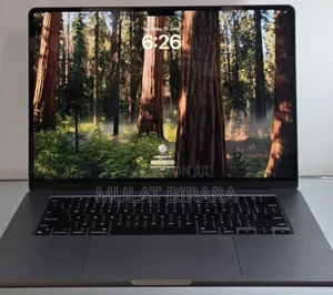 New Apple MacBook Air 2024 M3 15-Inch 8GB Intel Core M3 SSD 256GB
