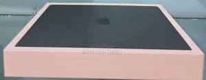New Laptop Apple MacBook Air 2024 M3 15-Inch 8GB Apple M3 SSD 256GB
