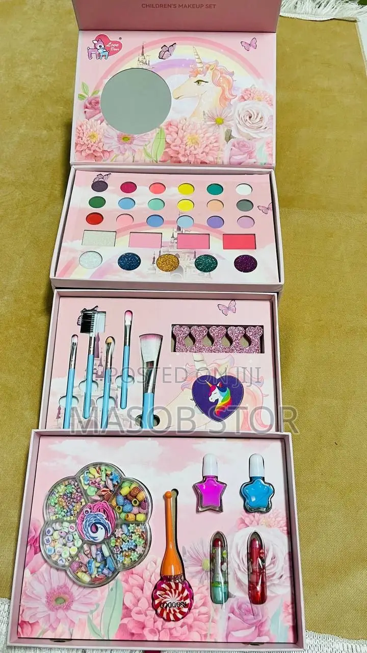 Make Up Kit for Girls / የልጆች ሜካፕ መስሪያ