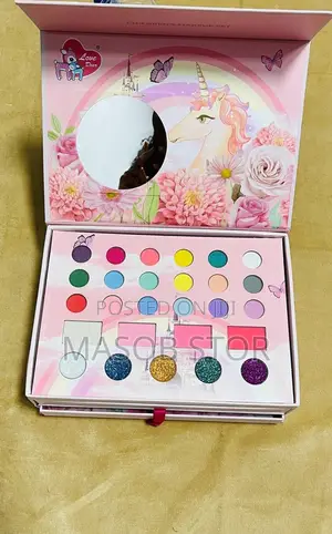 Make Up Kit for Girls / የልጆች ሜካፕ መስሪያ