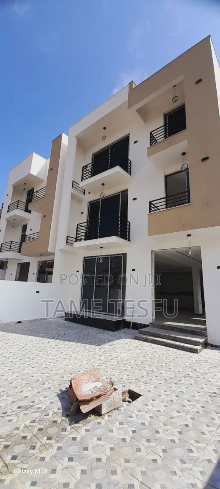 Furnished 7bdrm House in Hayat Zone, Bole for sale