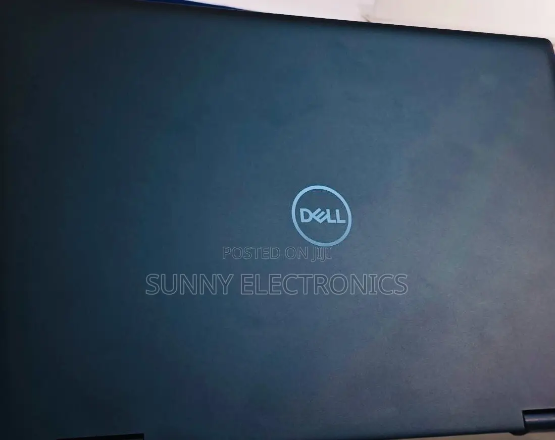 New Laptop Dell Inspiron 15 16GB Intel Core I7 SSD 1T