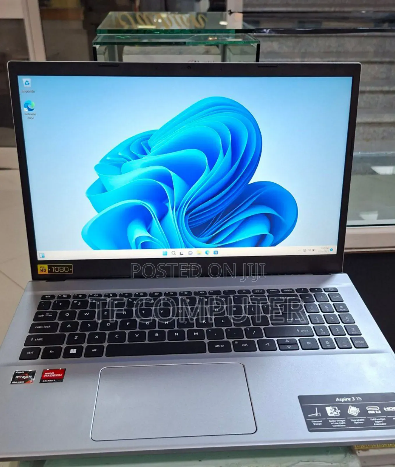 New Laptop Acer Aspire 3 16GB AMD Ryzen 7 SSD 512GB