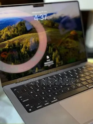 New Laptop Apple MacBook Pro 2023 M3 14-Inch 16GB Apple M3 Pro SSD 1T
