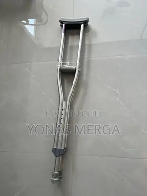 Crutches (Pre Owned)Kranchز疏adults Feature Thick^‘Crutches’