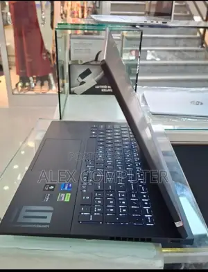 New Laptop HP Omen 16 16GB Intel Core I7 SSD 1T