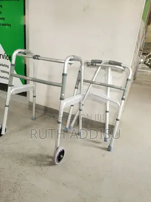 Walker Foldable Medical Walker前日almunium Walker嵕不walking Aid
