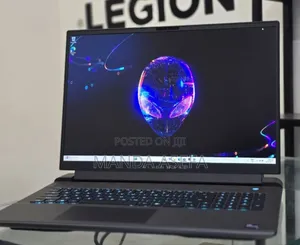 New Laptop Alienware M17x R2 32GB Intel Core I9 SSD 1T