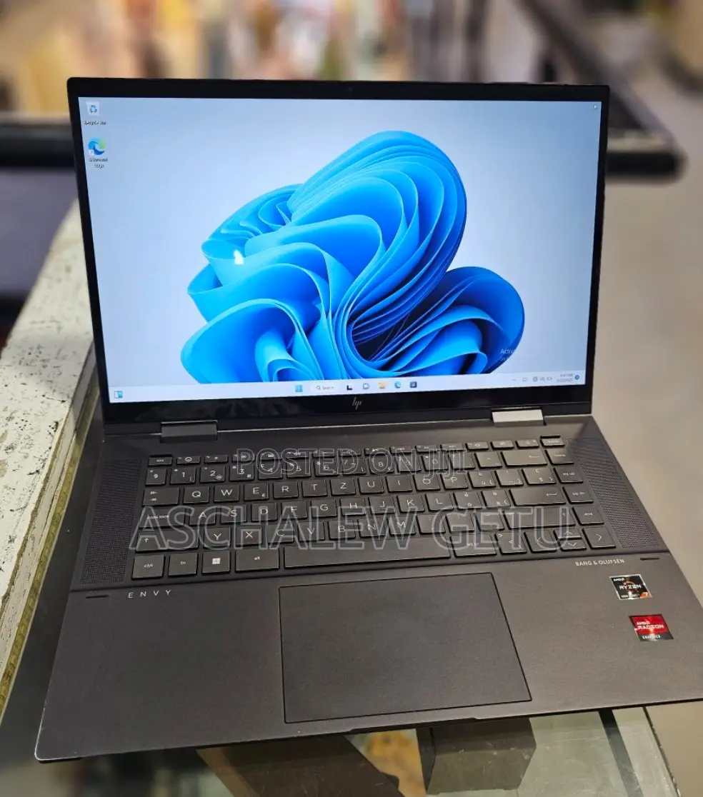 New Laptop HP Envy X360 16GB Intel Core I7 SSD 1T