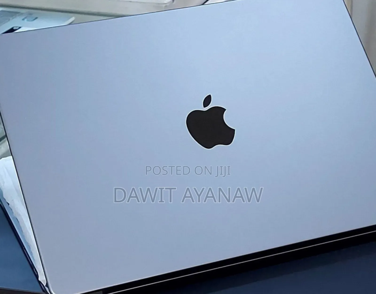 New Laptop Apple MacBook Pro M1 16GB Apple M1 Pro SSD 1T