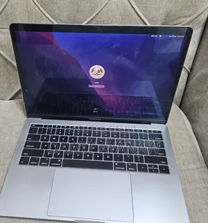 New Laptop Apple MacBook Pro 2017 16GB Intel Core I5 SSD 256GB