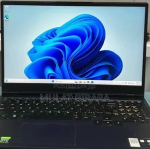 New Laptop Lenovo Legion 7 16GB AMD Ryzen 7 SSD 512GB